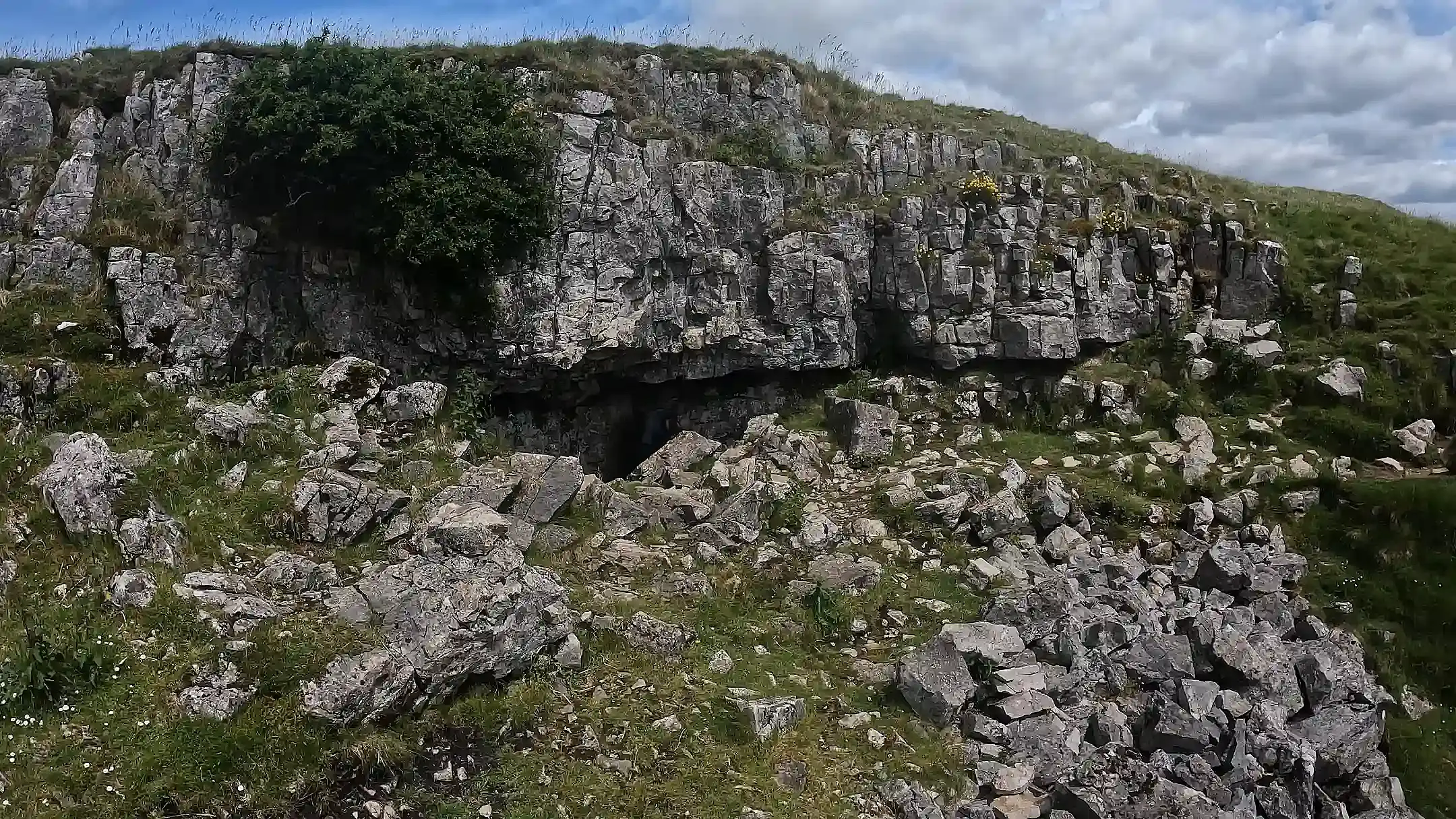 Thistle Cave (2)